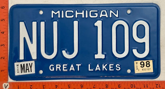 1998 Michigan #NUJ 109 Passenger License Plate
