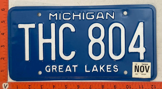 2001 Michigan #THC 804 Passenger License Plate