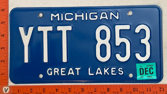 2004 Michigan #YTT 853 Passenger License Plate