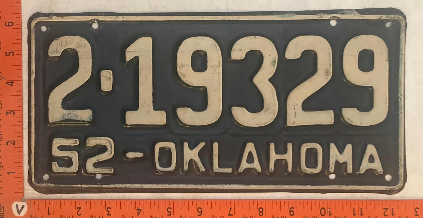1952 Oklahoma #2-19329 Passenger License Plate