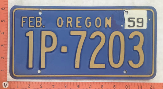1959 Oregon #1P-7203 Passenger License Plate