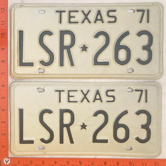 1971 Texas #LSR 263 Passenger License Plate (Pair)