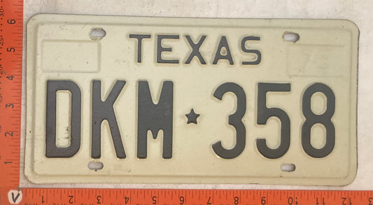 1975 Texas #DKM 358 Passenger License Plate