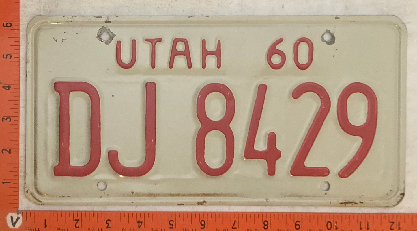 1960 Utah #DJ 8429 Passenger License Plate