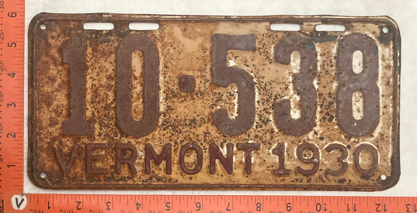 1930 Vermont #10-538 Passenger License Plate