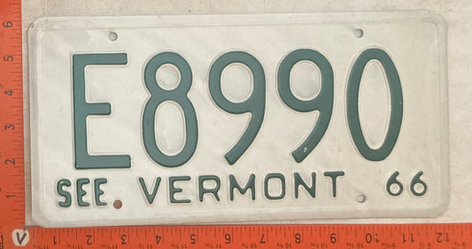 1966 Vermont #E8990 Passenger License Plate