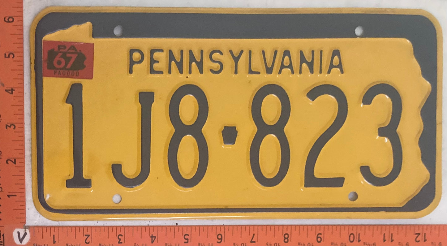 1967 Pennsylvania #1J8-823 Passenger License Plate