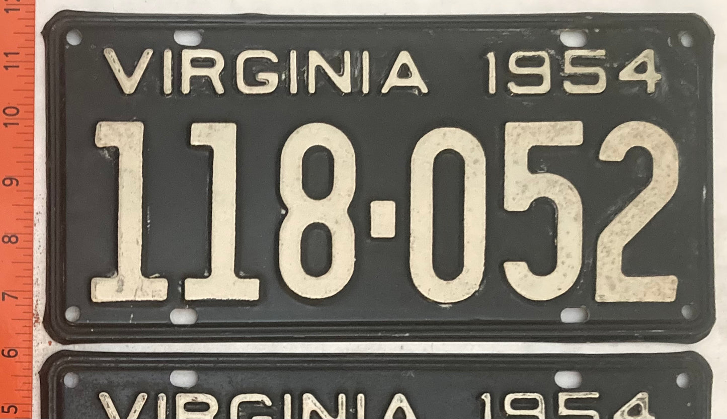 1954 Virginia #118-052 Passenger License Plate (Pair)