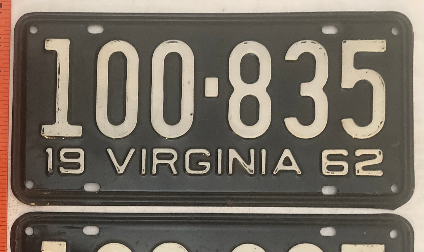 1962 Virginia #100-835 Passenger License Plate (Pair)