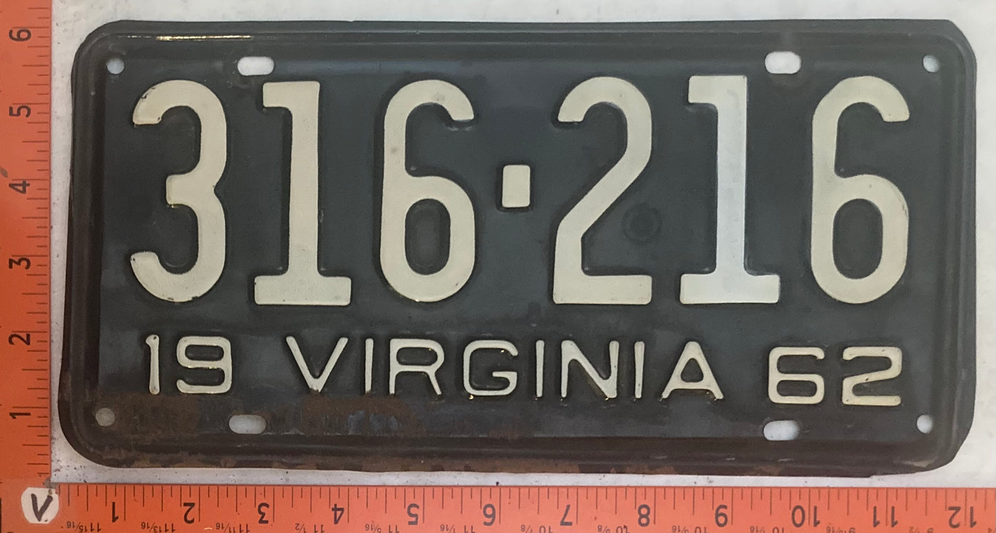1962 Virginia #316-216 Passenger License Plate