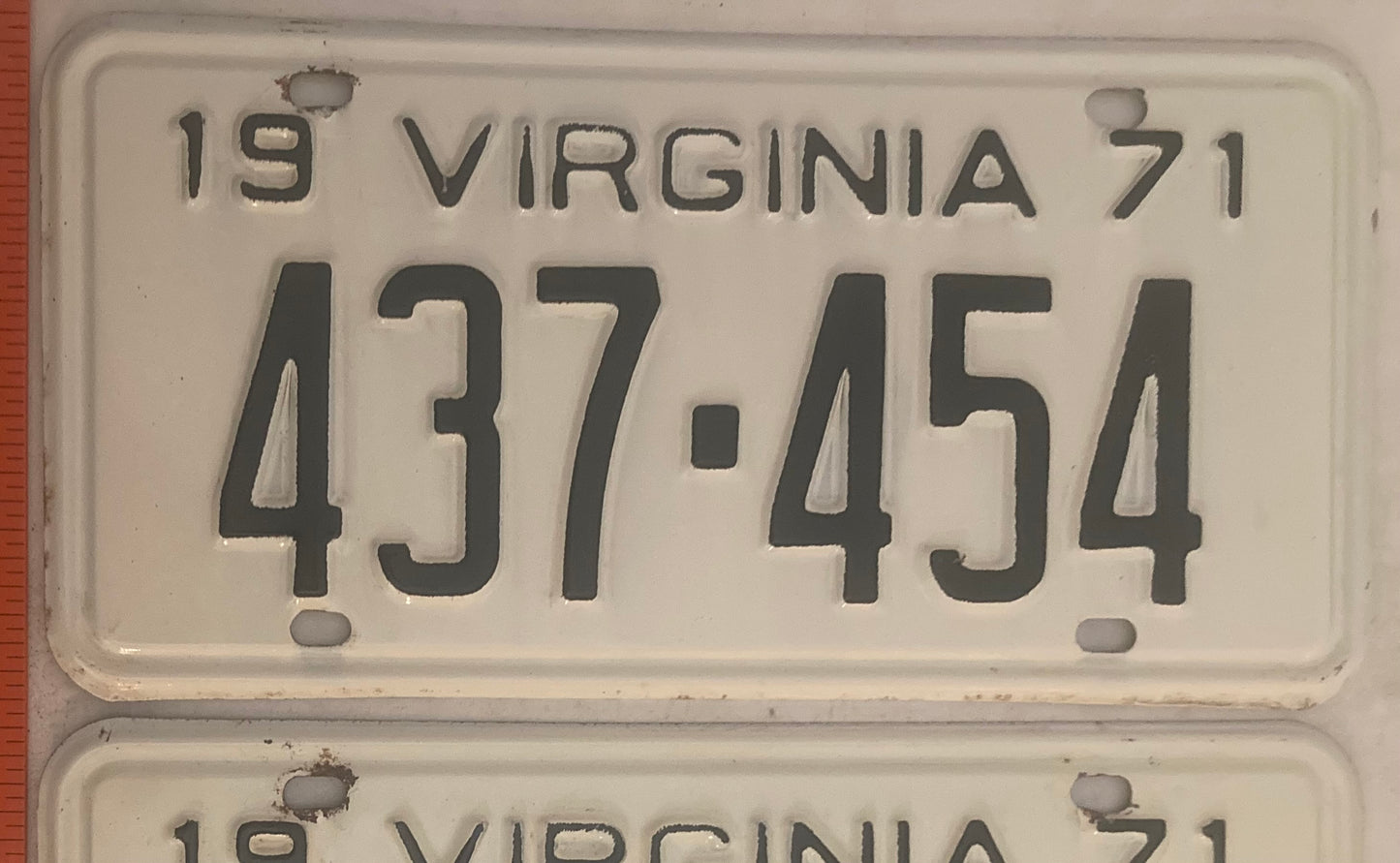1971 Virginia #437-454 Passenger License Plate (Pair)