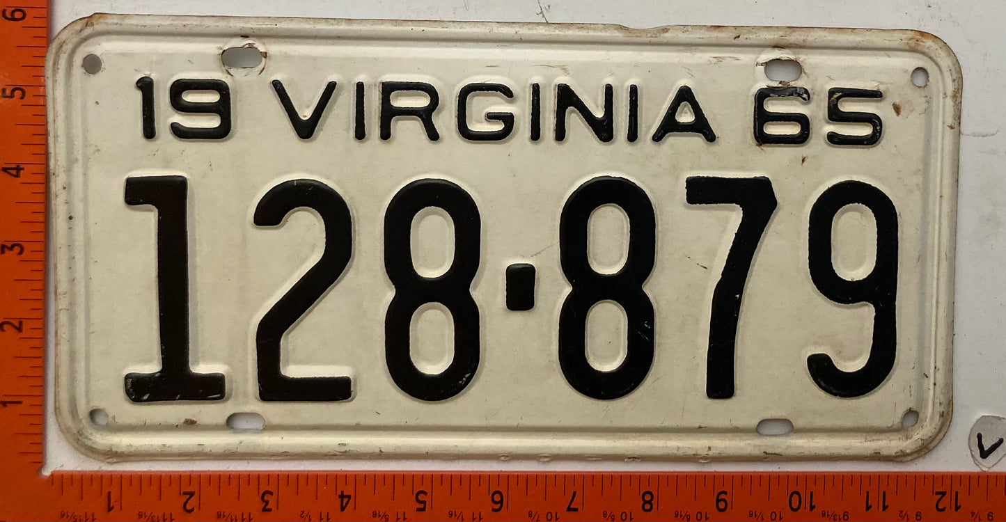 1965 Virginia #128-879 Passenger License Plate