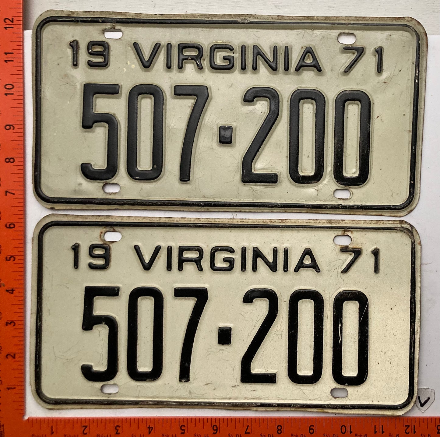 1971 Virginia #507-200 Passenger License Plate (Pair)