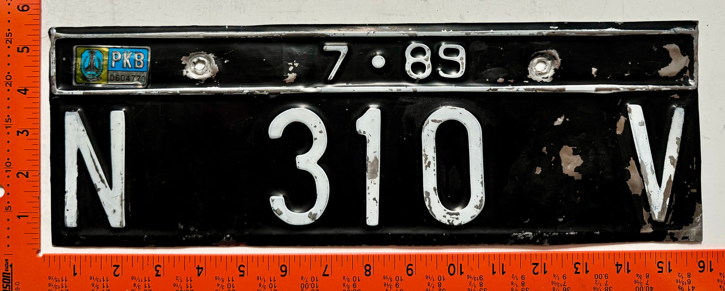 1989 Indonesia #N 310 V Passenger License Plate