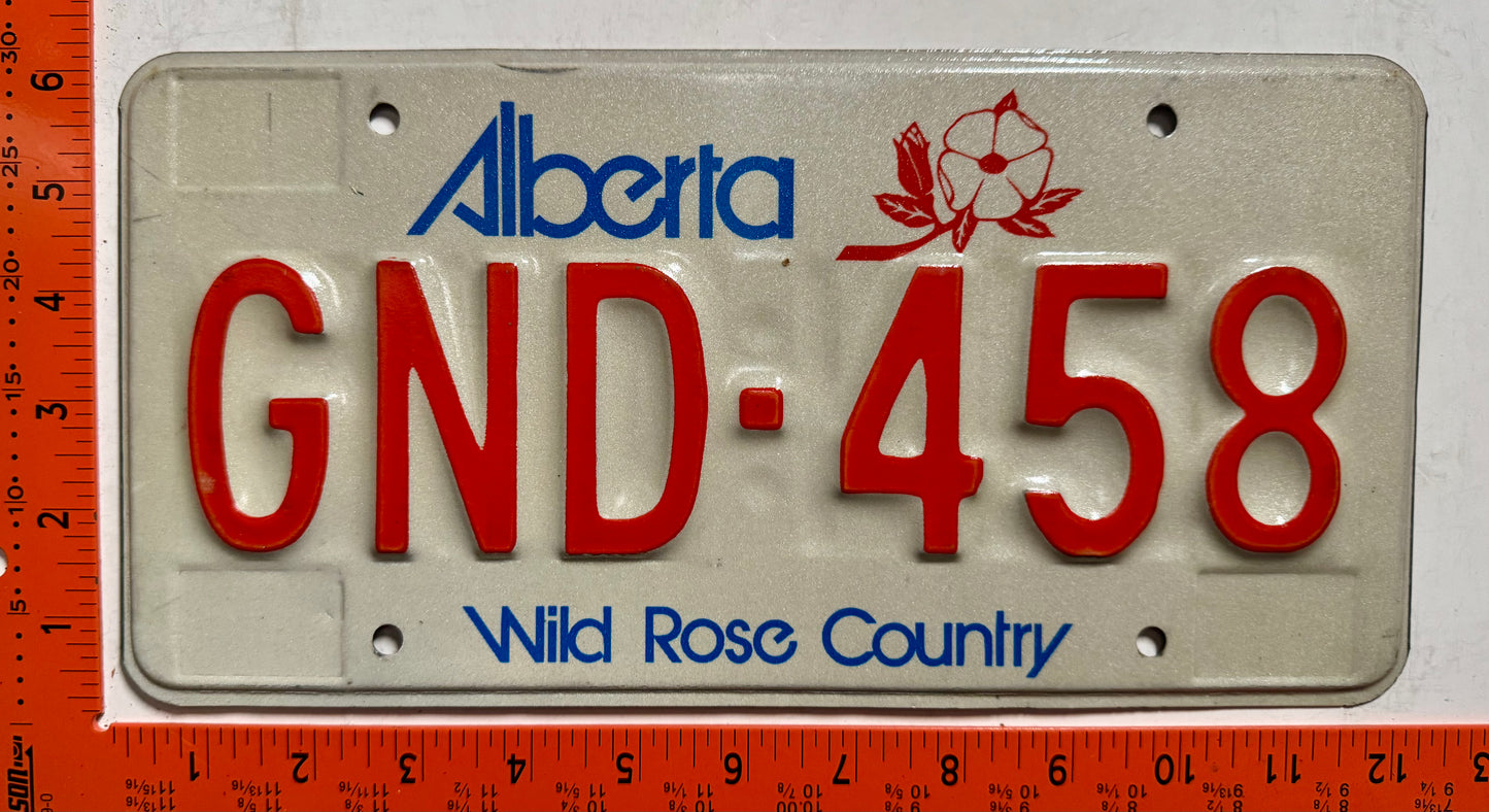 undated Alberta #GND-458 Passenger License Plate