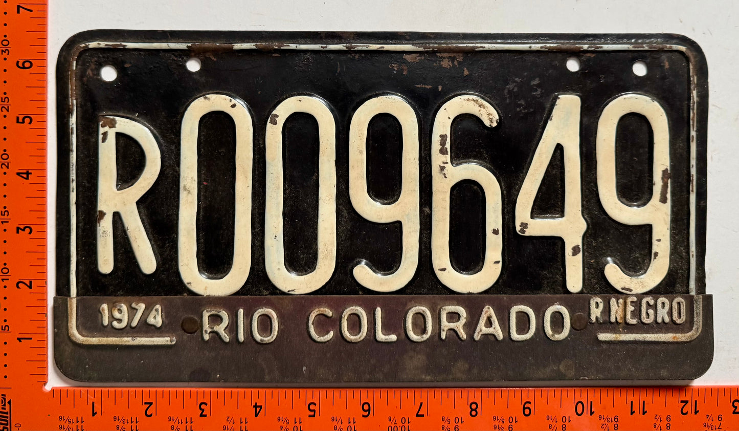 1974 Argentina #R009649 Passenger License Plate