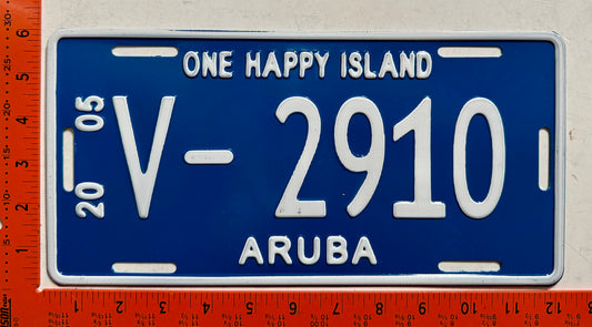 2005 Aruba #V-2910 Rental License Plate