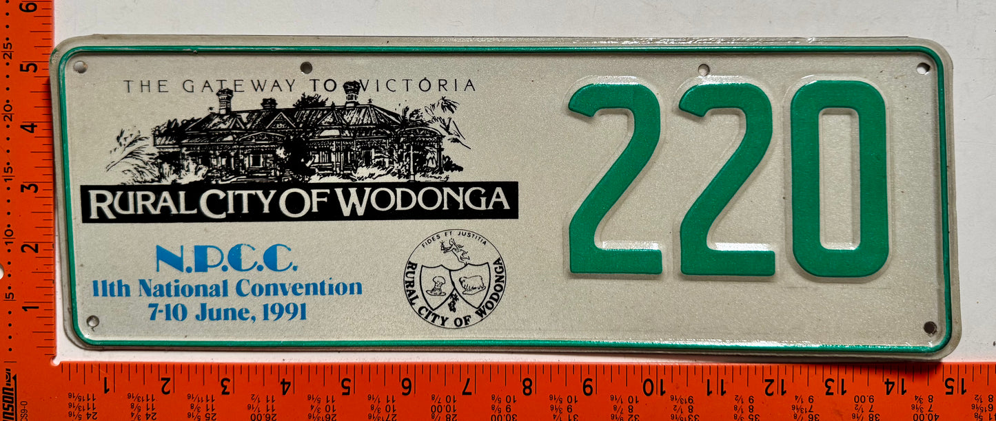 1991 Australia #220 Convention Souvenir License Plate