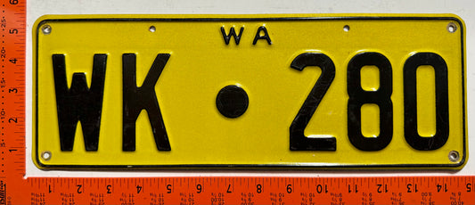 1978 base Western Australia #WK-280 Passenger License Plate