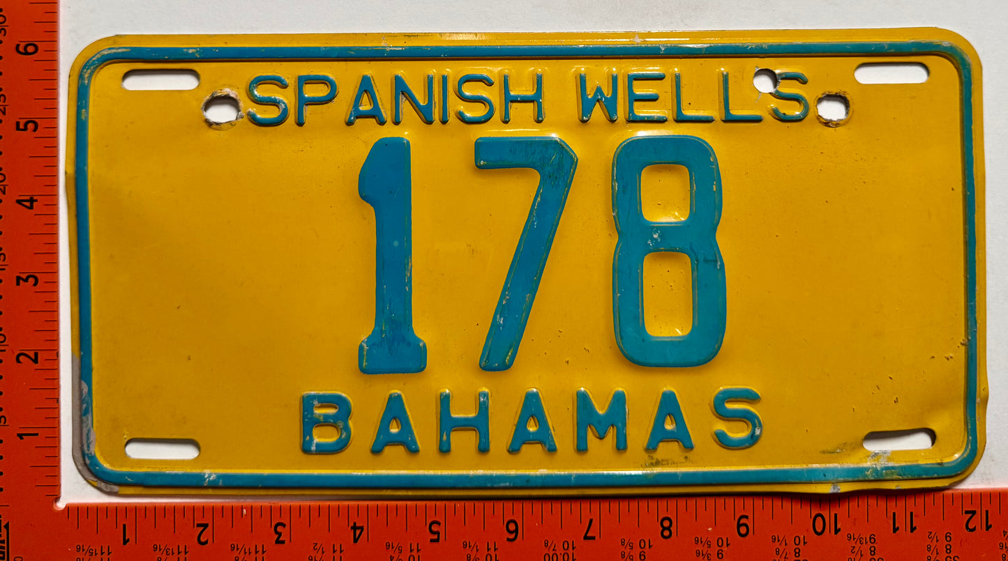 1976 Spanish Wells, Bahamas #178 Passenger License Plate
