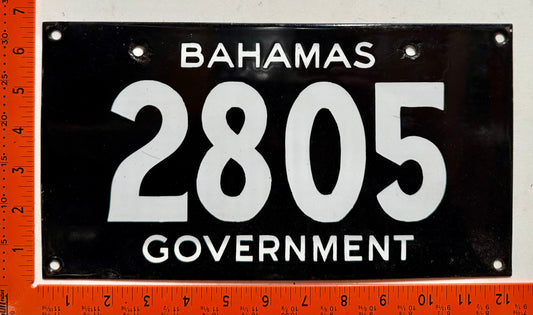 undated Bahamas #2805 Government License Plate (Porcelain)