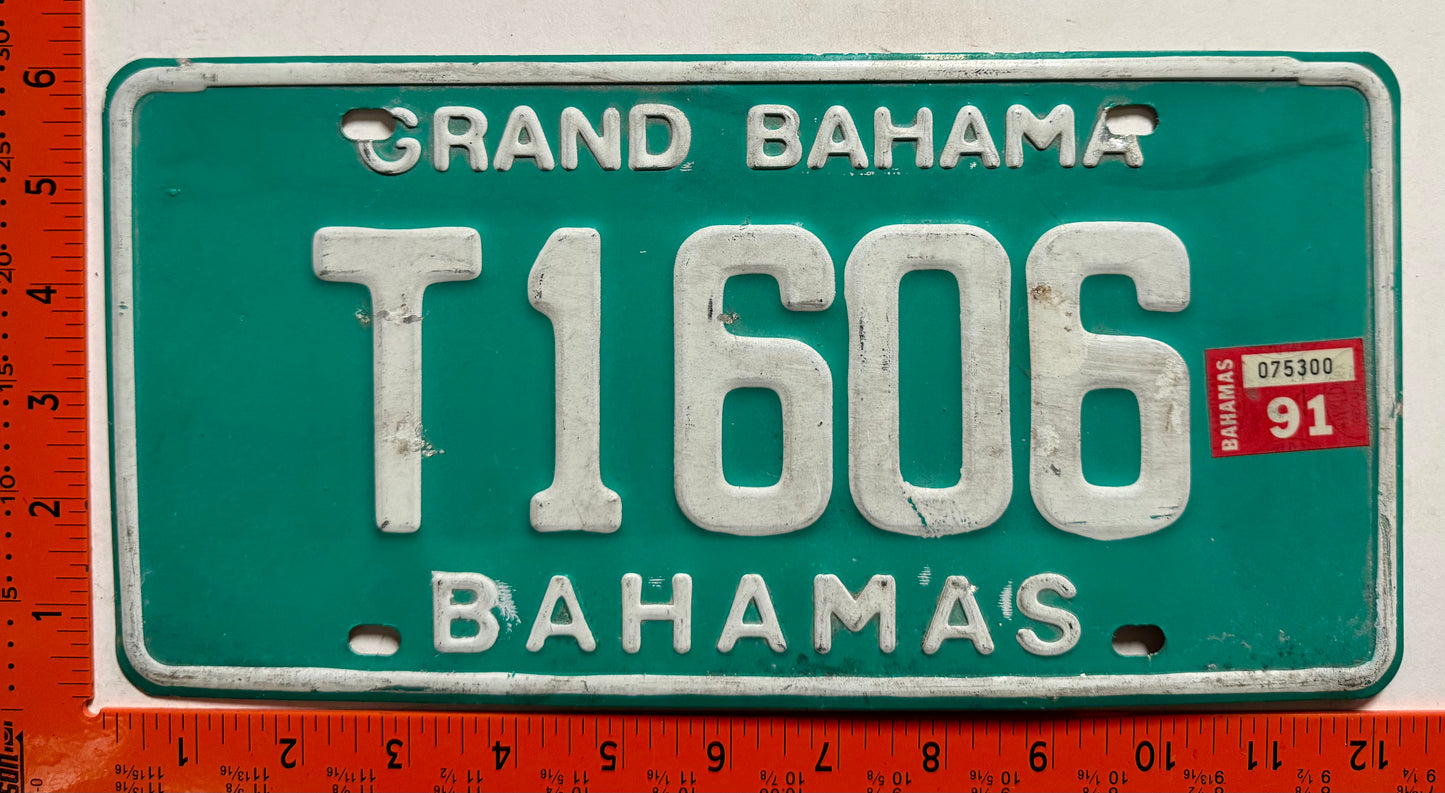 1991 Grand Bahama, Bahamas #T1606 Truck License Plate