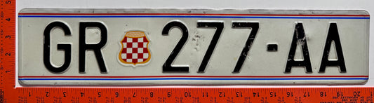 1992 issue Bosnia #GR 277-AA Passenger License Plate