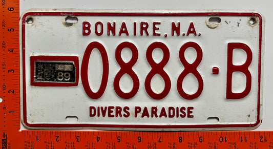 1989 Bonaire #0888-B Passenger License Plate