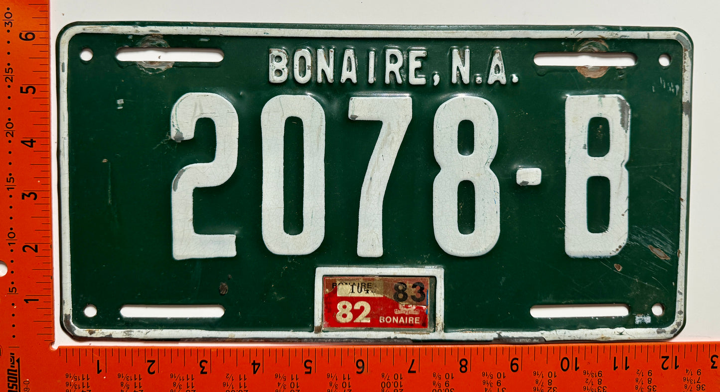 1982 Bonaire #2078-B Passenger License Plate