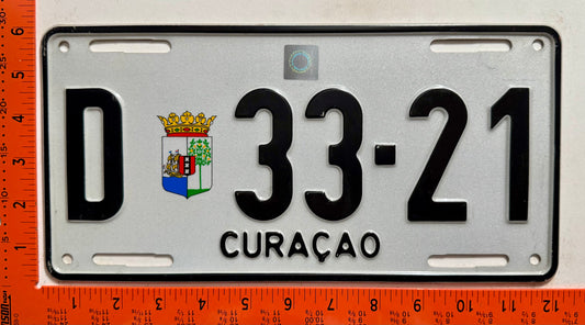 1996 base Curacao #D 33-21 Passenger License Plate