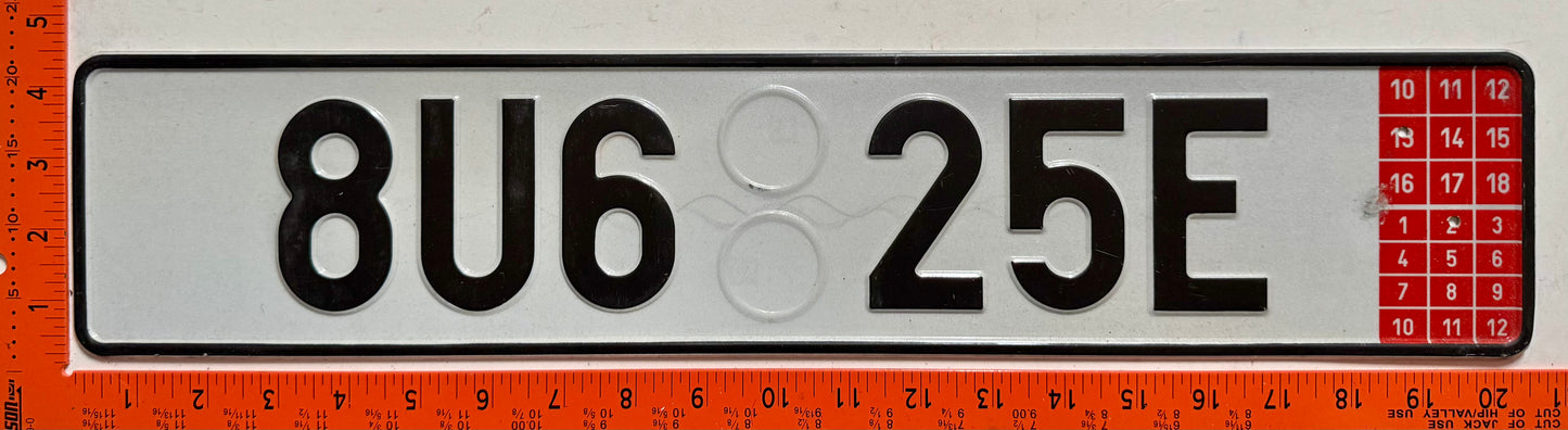 2013 Czechia #8U6 25E Temporary License Plate