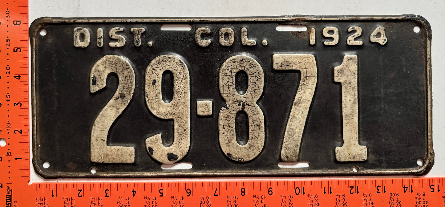 1924 Washington, DC #29-871 Passenger License Plate
