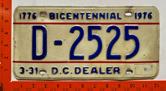1976 Washington, DC #D-2525 Dealer License Plate