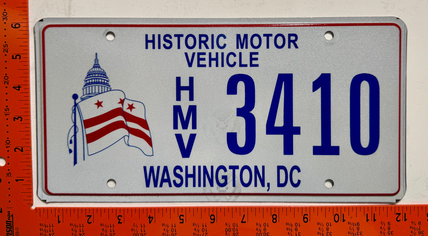 undated Washington, DC #HMV3410 Historic Motor Vehicle License Plate