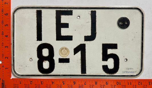 undated East Germany #IEJ/8-15 Passenger License Plate