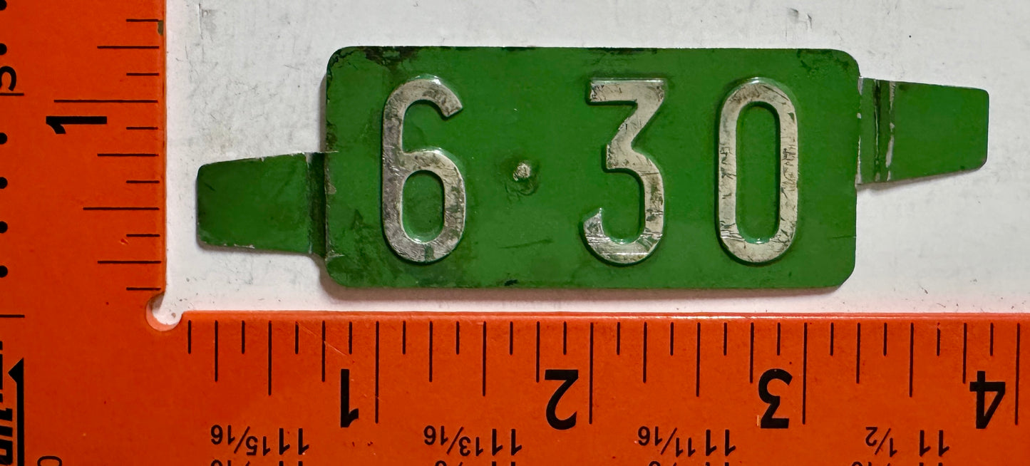 Delaware 6-30 Passenger License Plate Date Tab