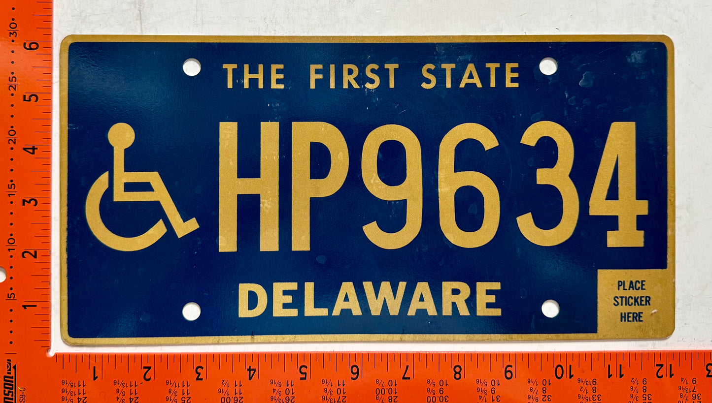 undated Delaware #HP9634 Handicapped License Plate