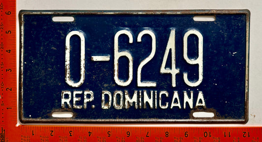 undated (1967?) Dominican Republic #O-6249 Official License Plate