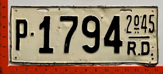 2nd half 1945 Dominican Republic #P-1794 Public License Plate