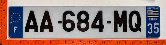 2009 series France #AA-684-MQ Passenger License Plate