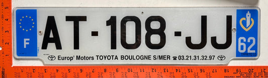 2009 series France #AT-108-JJ Passenger License Plate
