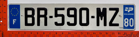 2009 series France #BR-590-MZ Passenger License Plate