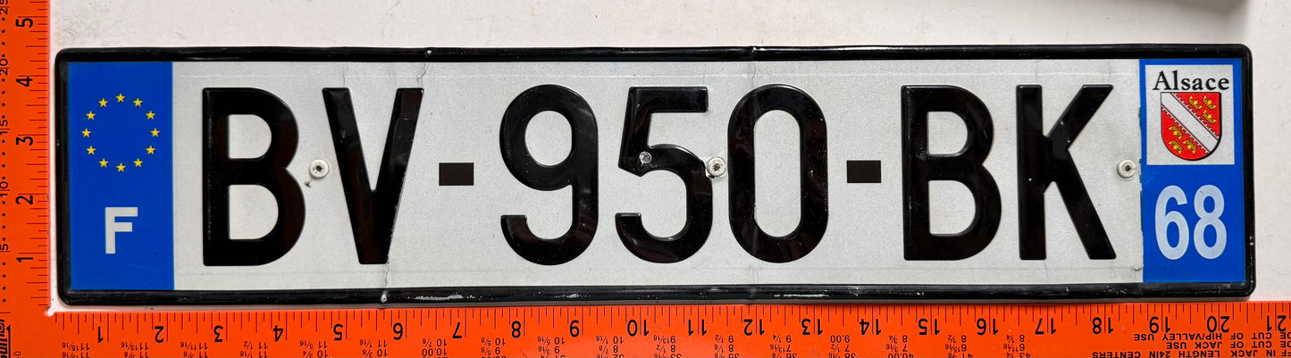 2009 series France #BV-950-BK Passenger License Plate
