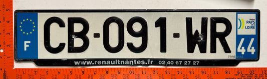 2009 series France #CB-091-WR Passenger License Plate