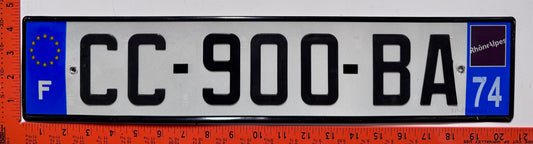 2009 series France #CC-900-BA Passenger License Plate