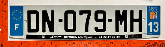 2009 series France #DN-079-MH Passenger License Plate