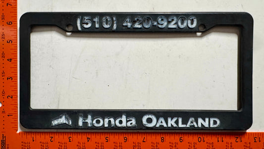 Honda Oakland, California License Plate Frame