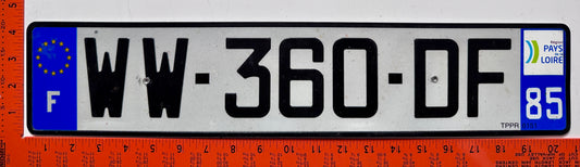 2009 series France #WW-360-DF Provisional License Plate