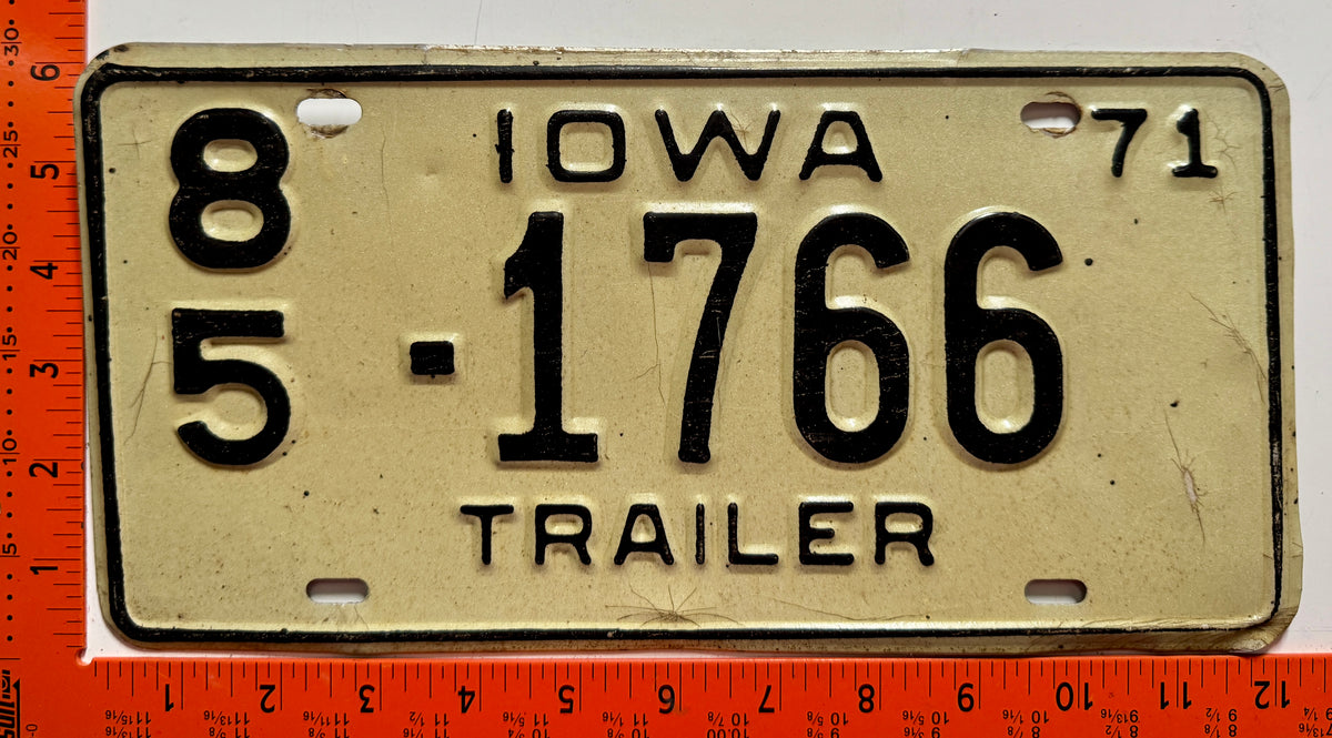 1971 Iowa #8/5-1766 Trailer License Plate