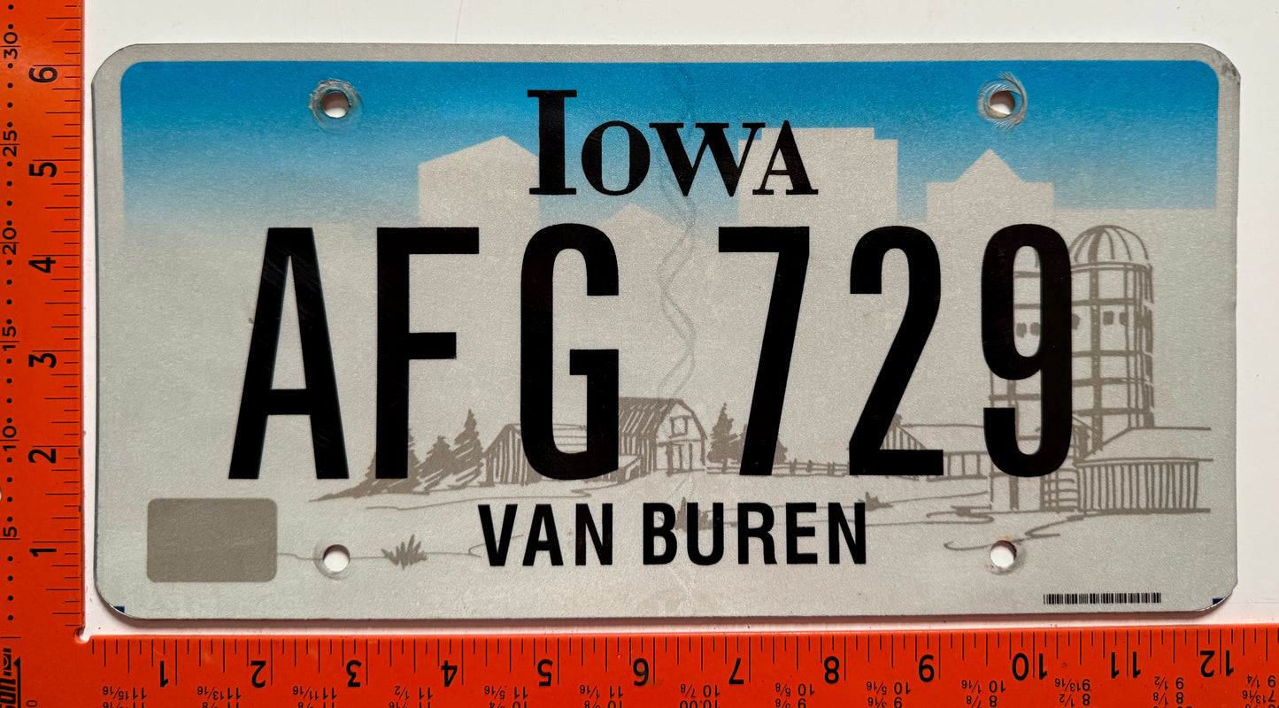 undated Iowa #AFG 729 Passenger License Plate